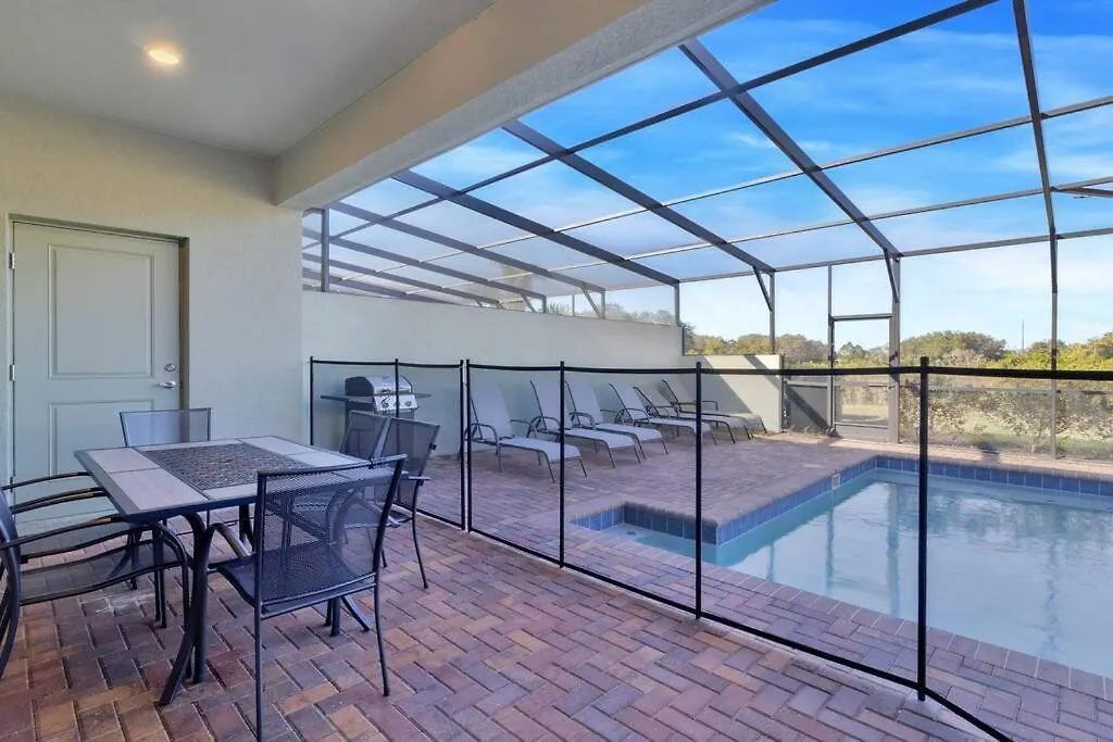 Stunning 5 Bedroom Home Just Minutes From Disney World! Davenport Holiday home